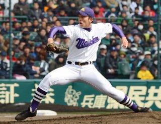 釜石高校見て思った。 やっぱ野球のユニフォームは 紫がいいな！ #高校