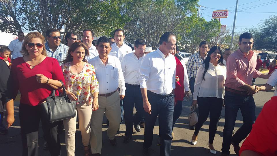 AlvaroRuelasE tweet picture