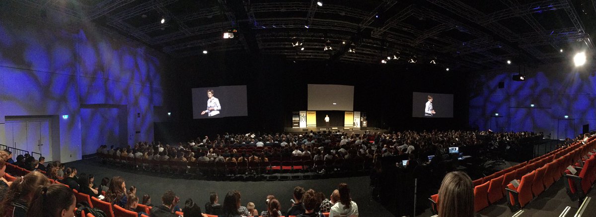 zara_louis987's tweet photo. #NYLD #MASTERTHELITTLE @halogenaus https://t.co/wPiFDZVZqq