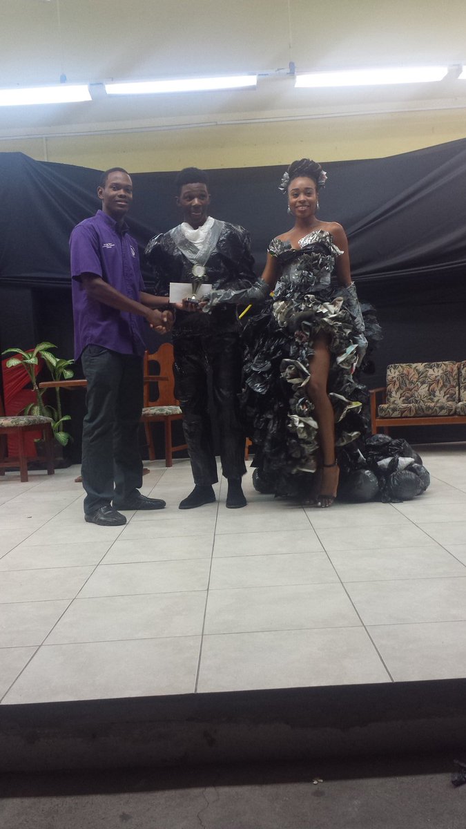 AZPrestonHall's tweet photo. The winner of Fashion from Garbage 2016 is Cluster Sherwood Manor!
@SherwoodAzph
#FFG2016 https://t.co/IlCoQEDrn9