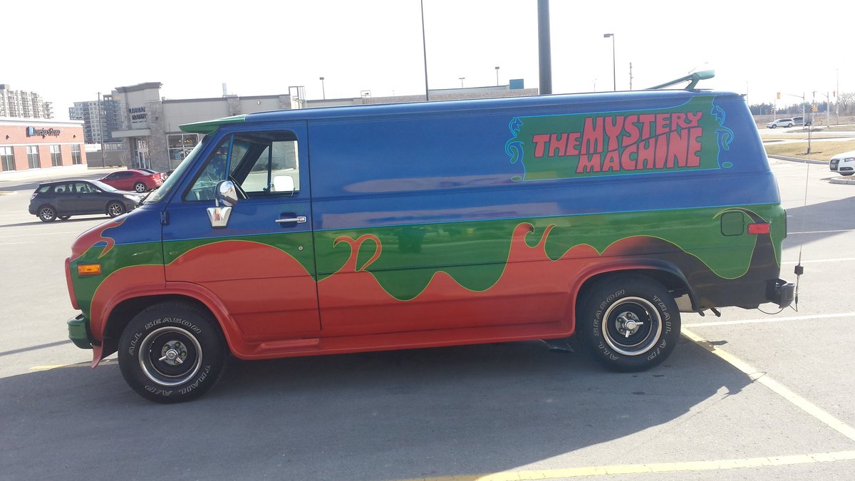 PetSalonMan's tweet photo. Check out the cool ride that came into work today. Scooby-Doo where are you?? https://t.co/NqG5wmrWTN