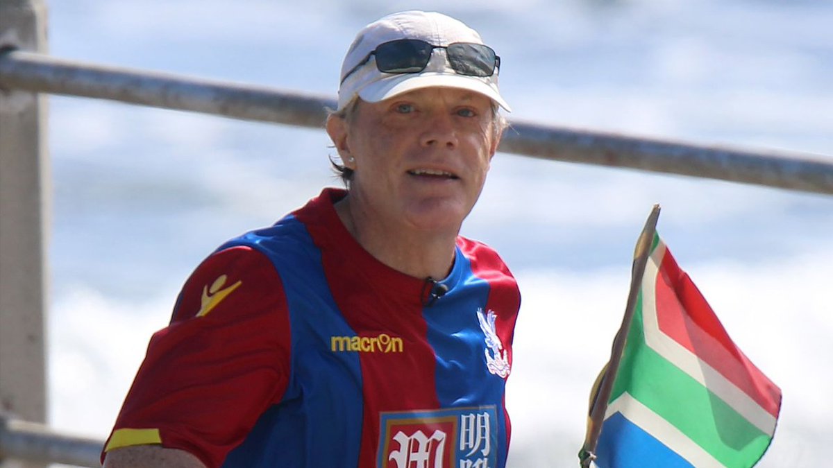 etnow's tweet photo. .@EddieIzzard just completed 27 marathons in 27 days. No, really. https://t.co/fNkkJIOAw8 https://t.co/v1SiZUrsqE https://t.co/etPEiuzHqx