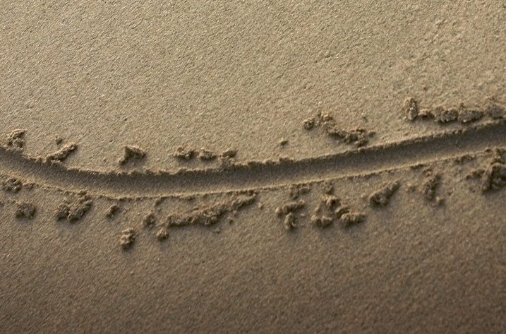 jeffluth's tweet photo. Drawing the Line https://t.co/Ey61sctvNl https://t.co/ZSoX69lj1I