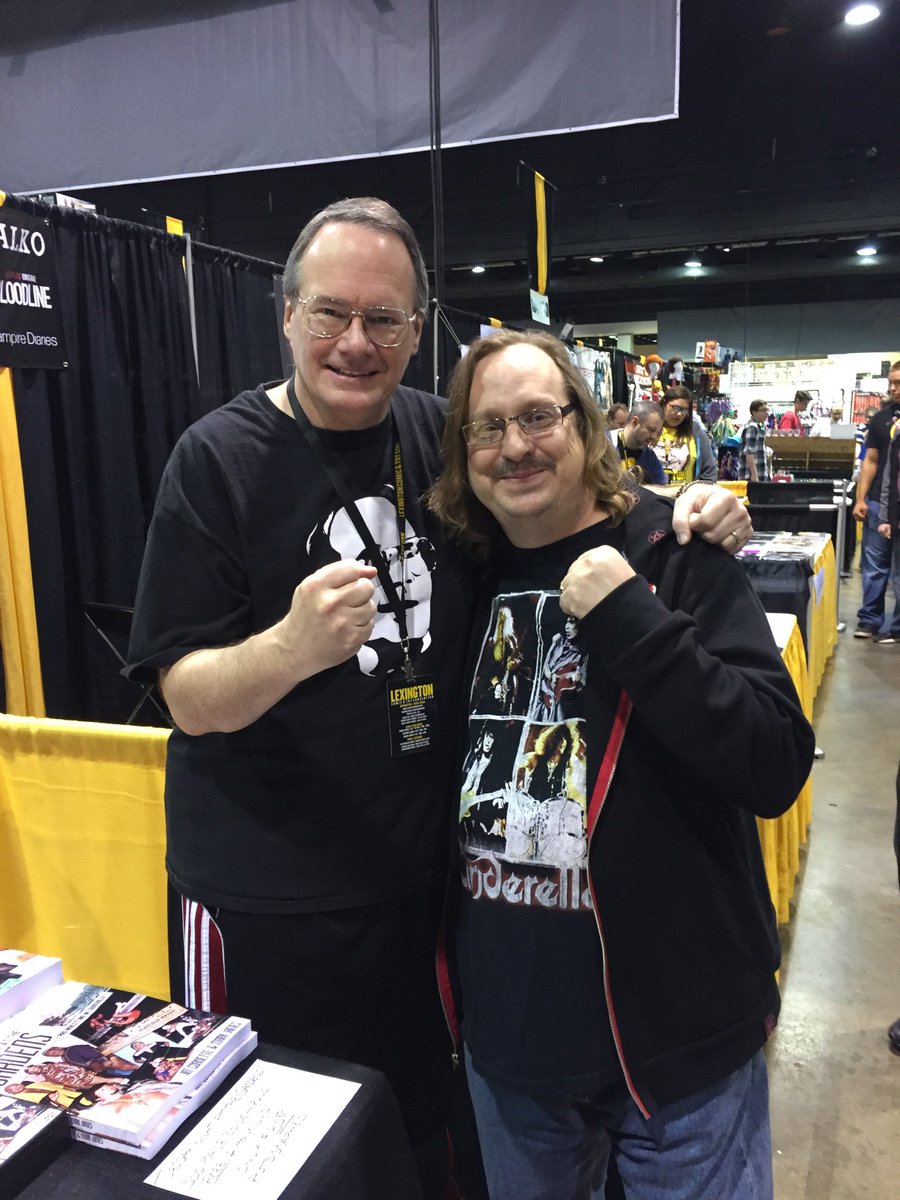 WKQQRocker's tweet photo. @TheJimCornette Always great seein' U at @Lex_Con, Jim. Tks 4 da pic, C U next yr. #LCTC2016 #WWF #WCW #TNA #Legend https://t.co/dRk9c2Y8Hl