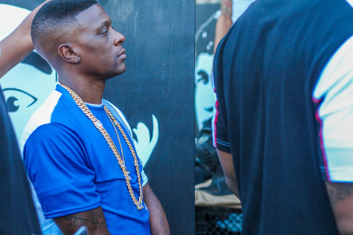 SHOTBYLEGEND's tweet photo. 1000.

@BOOSIEOFFICIAL #SXSW2016 #DUMFESTSXSW

SHOT BY: @LegendJohnson45 https://t.co/zfEM7kIxfY