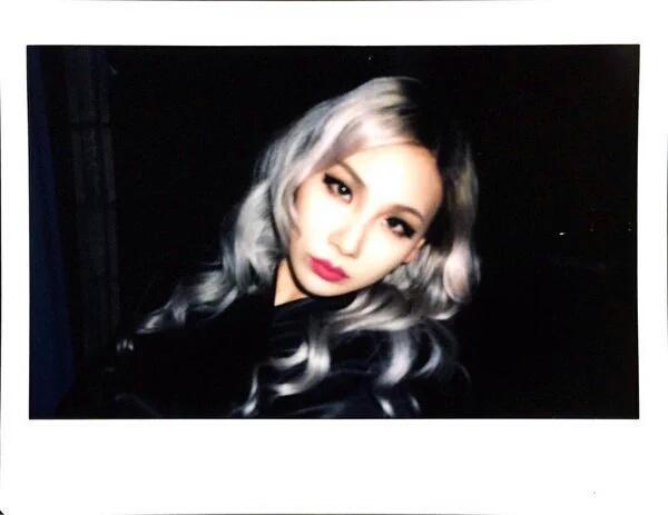 _2NE1Brasil's tweet photo. [#IG] - Harin
"vazou de um colaborador próximo (1,2,3)" https://t.co/xl9w0C8Mhb