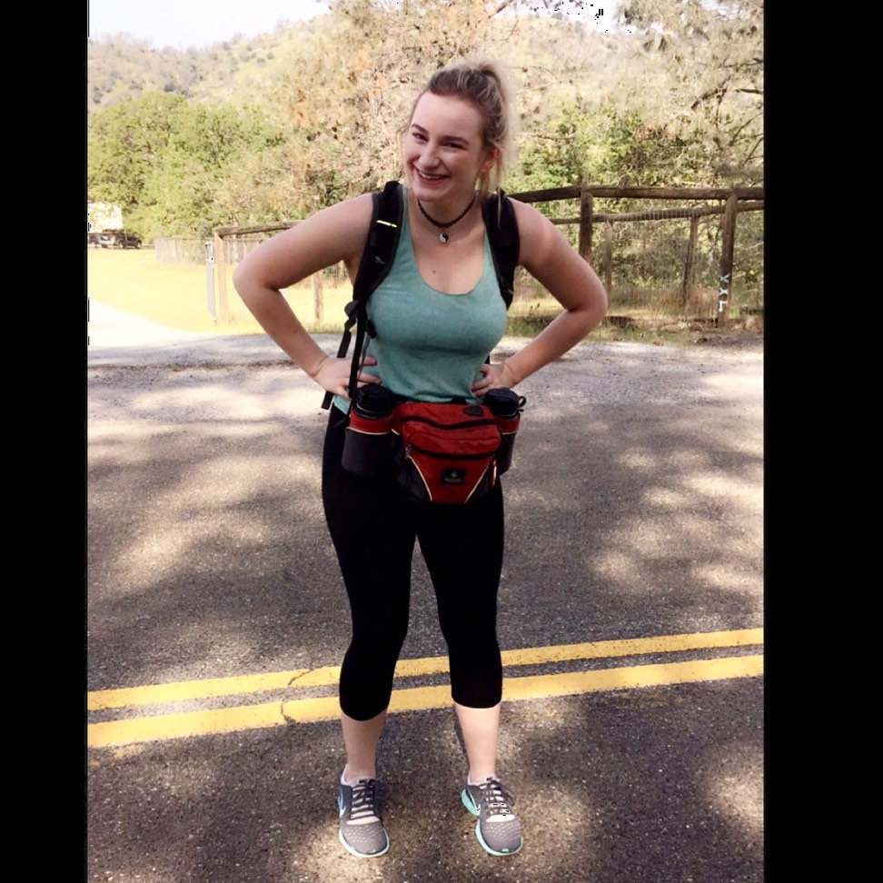 brookieebaaby's tweet photo. Apparently I look like a soccer mom ⚽️🍼 https://t.co/IVWyefThIA