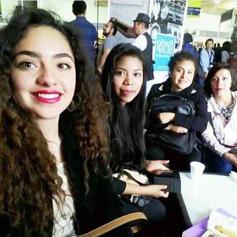 DannaCcastillo's tweet image. #feria #delibro #feliz