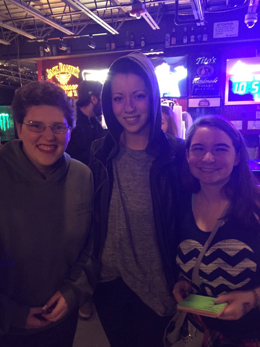 patti0505's tweet photo. So I mentioned meeting @AJRBrothers but I also met @SheIsWe tonight was amazing https://t.co/MZetWQUZzd