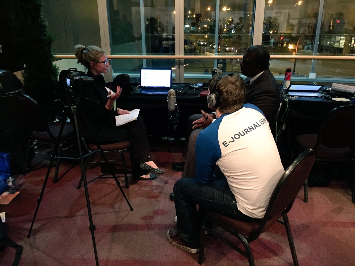 horizonsd205's tweet photo. Thank you, @karlsubban, for taking time to sit down with our eJournalism Team! #HorizonSD #EPSSD #RuralCongress2016 https://t.co/4dU6iY6vIO