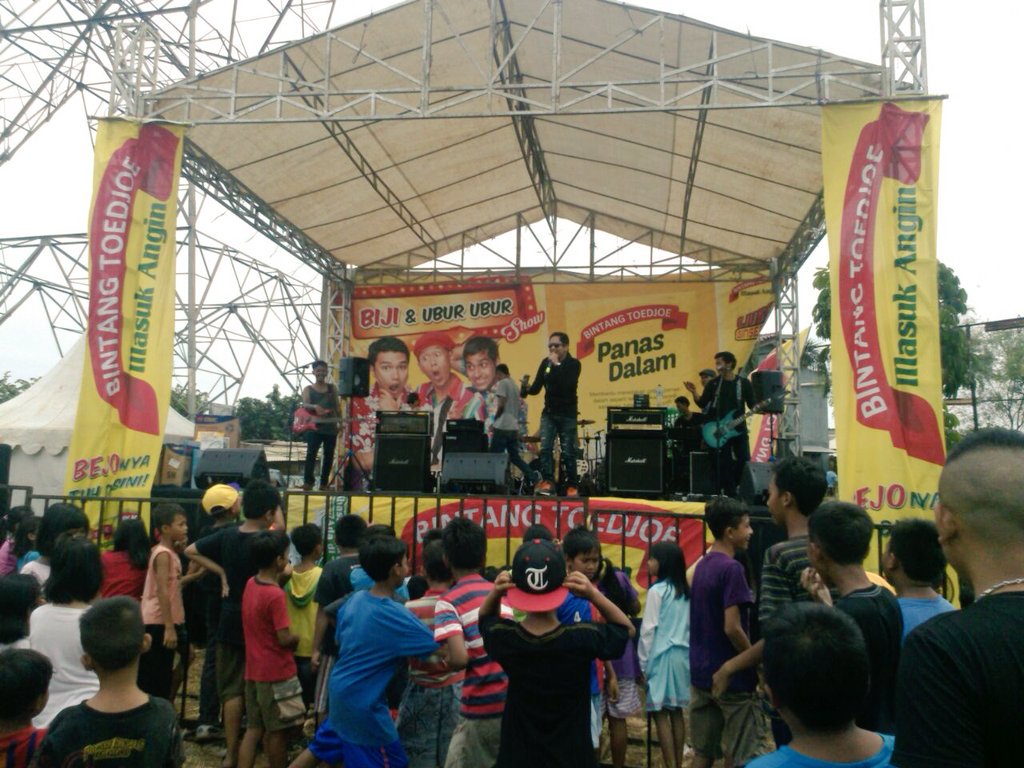 dennaditya tweet media