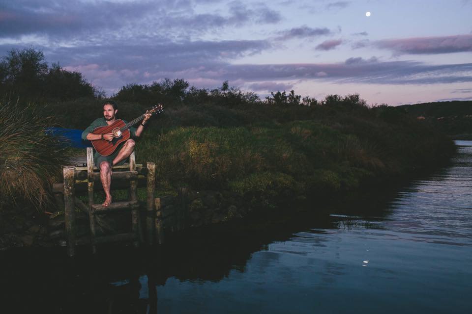 JeremyLoops's tweet photo. Riverside Jamming.
📷: @MrBenBrown https://t.co/L24ChXTiD9
