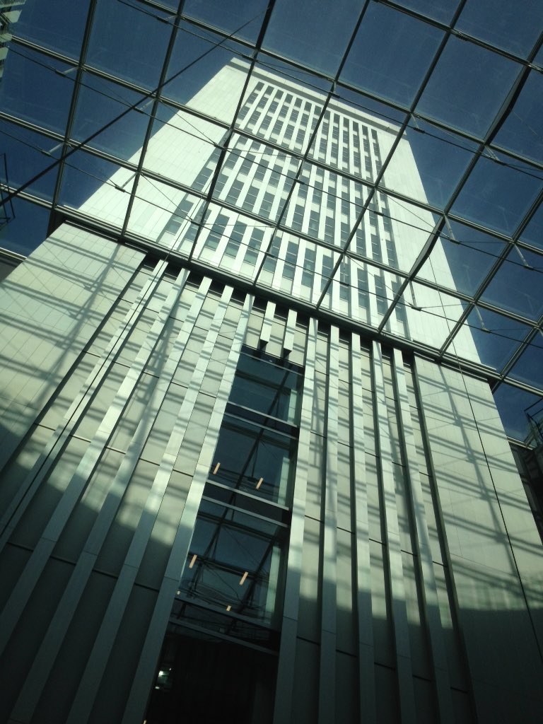 lvighier's tweet photo. Arrivée à la @Maisondelaradio @radiofrance #spme2015 https://t.co/KXhNLAJUeB