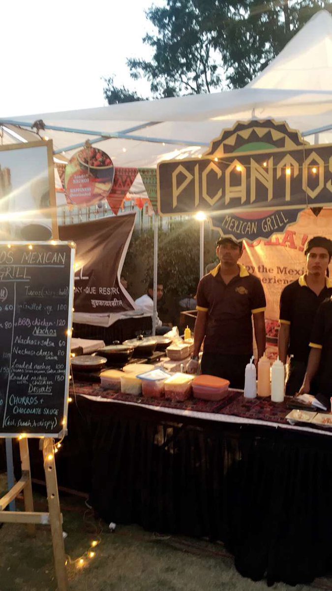 bhakti000's tweet photo. Bhakti Diaries : World Dhaba Food Festival 2 Pune https://t.co/Q2EMJ4DZXd @PicantosPune @WorldDhaba @FoodBloggerAI https://t.co/TA6LnSUc5W