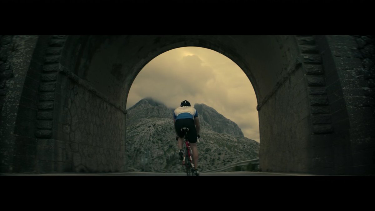 NithishKurian's tweet photo. Here is the Never Settle moment I love in this video. #OneMore #contest @OnePlus_IN 
 #OneMore https://t.co/sv3GQF6oHK