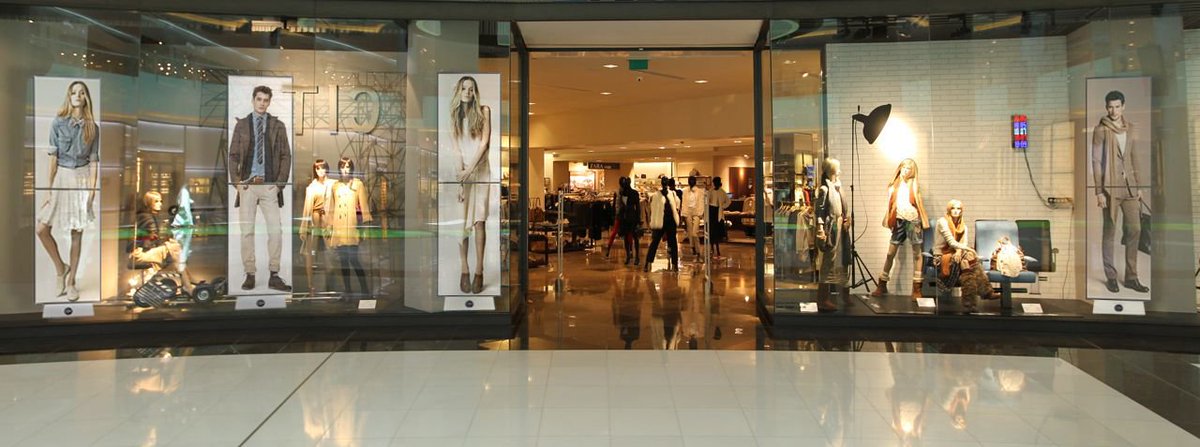 lurityofficial's tweet photo. only the point of sale #display captures your #customers at the exact moment when the #product is in front of them https://t.co/7CL9LsIoy6