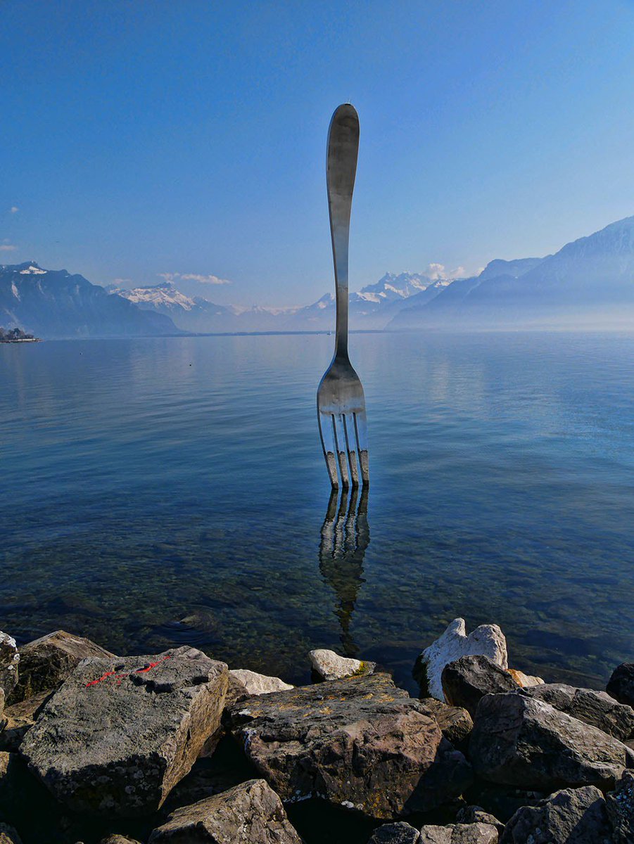 LuxuryColumnist's tweet photo. Shaping the Future of Luxury Travel -Traveller Made® In Montreux: https://t.co/TBmvLfObEs #luxurytravel https://t.co/zAwBbElKEj