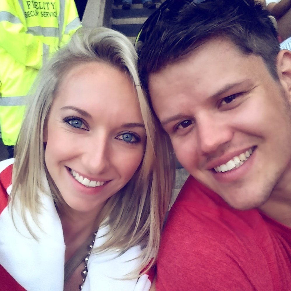 TanyaAme's tweet photo. But he chose to become an even bigger legend off the rugby field! Rugby kyk saam jou <3 @Whestley9 #lions #Moolmans https://t.co/AE7n4QVqHO