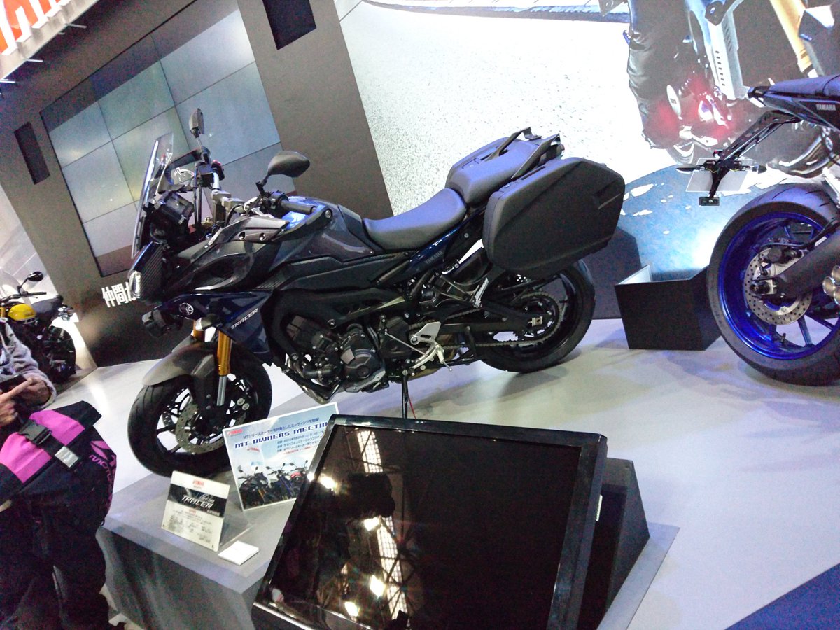 このトレーサーカッコよすぎて涙でますわ

#大阪モーターサイクルショー