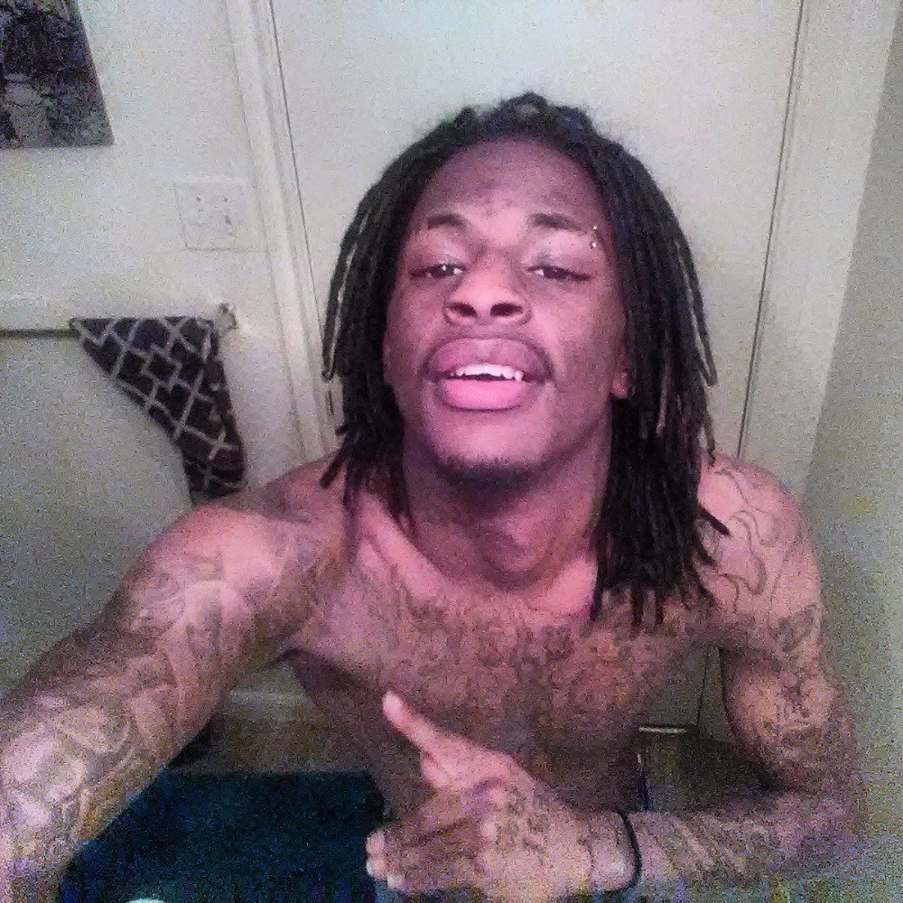 AshBeforeYuPass tweet picture