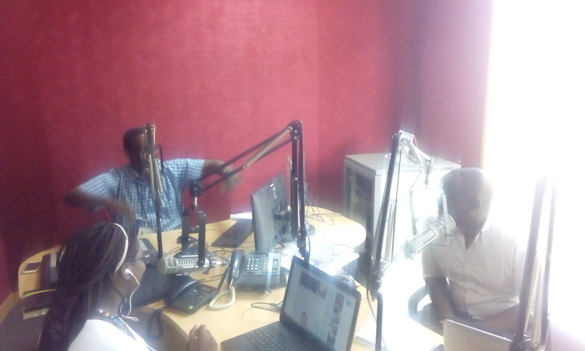 kanyindo's tweet photo. We've got the @roundbob1 team in studio talking about #CocktailsInTheWild. So excited! #GoSeeUG #XAM @xfmug https://t.co/Wht5bOjx4s