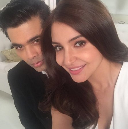 zeecinema's tweet photo. When you're bored, just take a selfie! 

RT if this is your mantra. https://t.co/7eVmQ9DFEt
