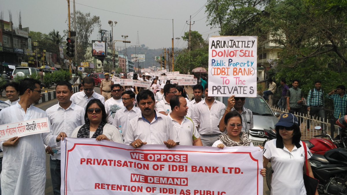 gogoipoppy's tweet photo. #saveidbibank @PMOIndia @IFC_org @jayantsinha https://t.co/9ktOuxoirt