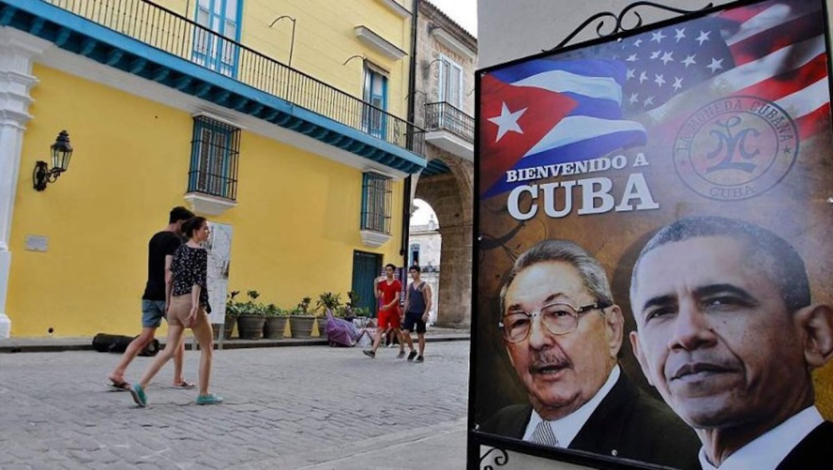 La visita de Obama a Cuba, entre el hito histórico y el horror de la historia: lacuartacolumna.com/la-visita-de-o… #ObamaenCuba