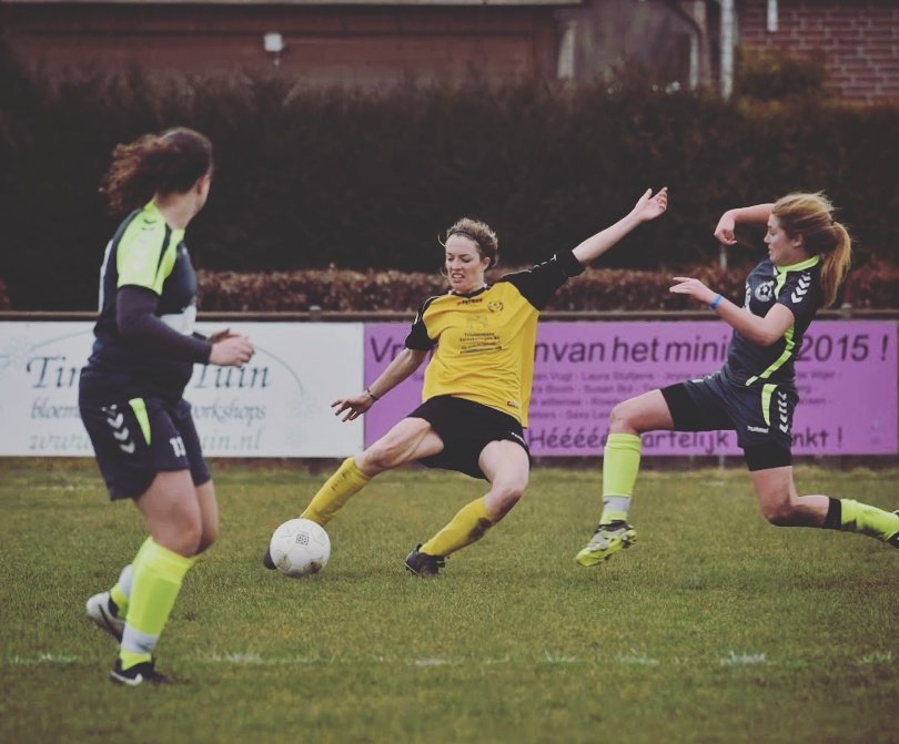 BSCdames1's tweet photo. OVV'67 vr1 - BSC vr1 #competitie #1eklasse #knvb @vvnieuwsnl https://t.co/SW7UNM4Erh