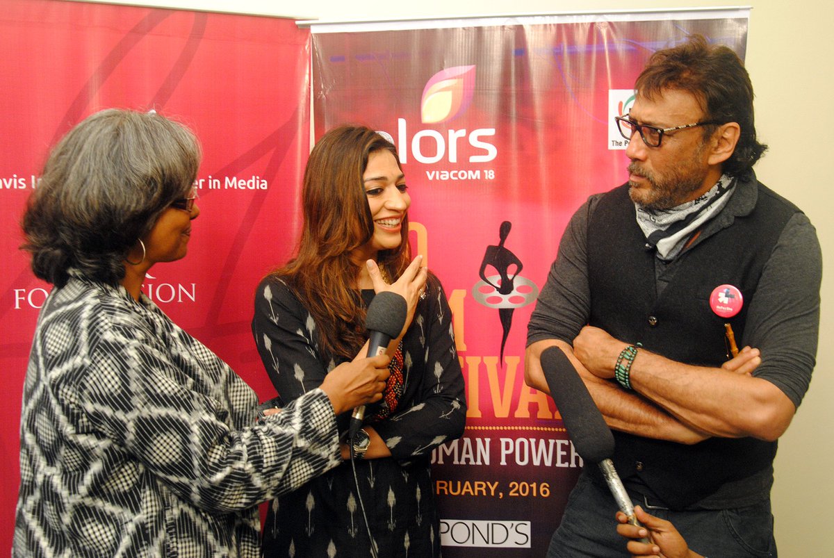 YasminKidwai's tweet photo. My interview in the Minority review-Canada.               
Minority Review https://t.co/ezgyM99Wpo  @bindasbhidu https://t.co/RKqI1csoCk