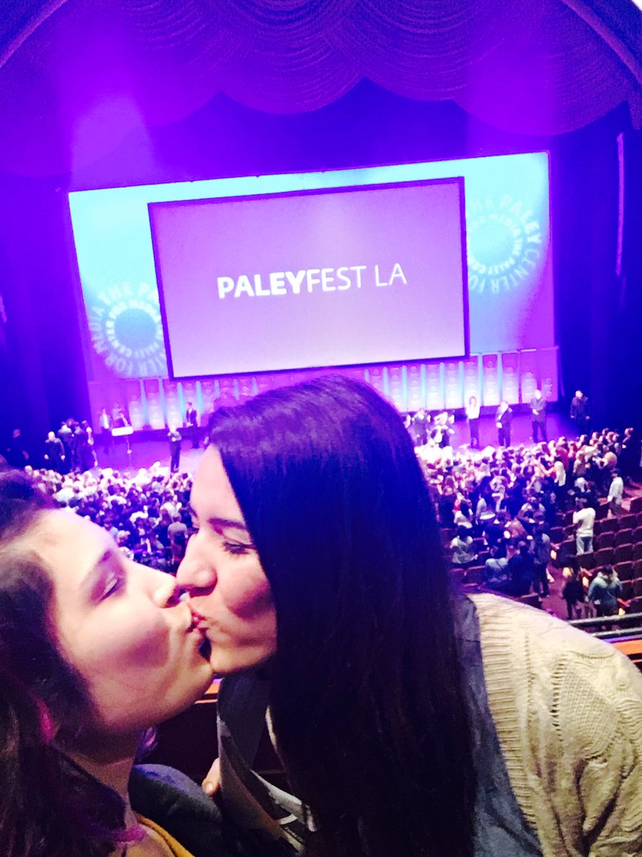 Beaerit's tweet photo. #paleyselfie https://t.co/yXB0ZhXrOm