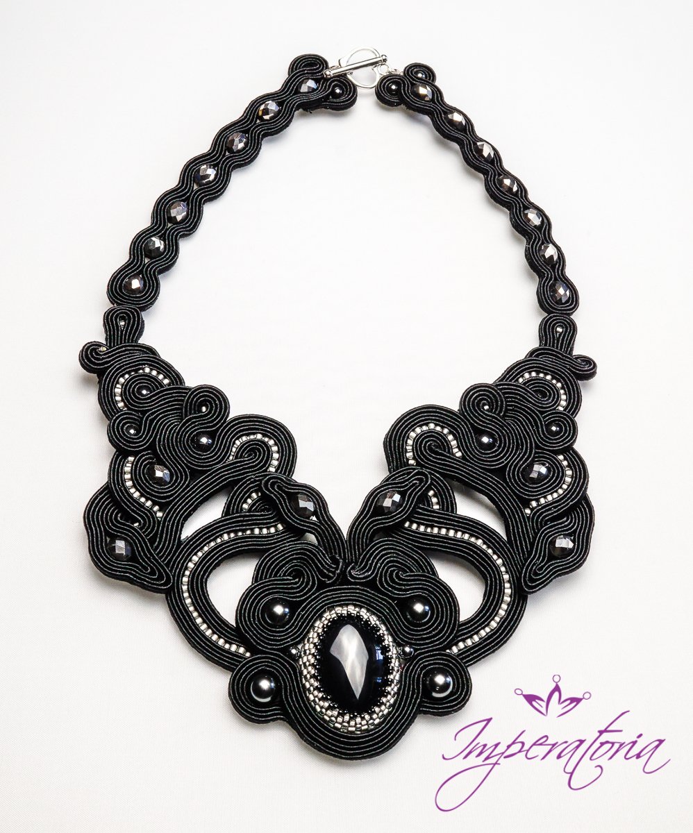 Imperatoria's tweet photo. Colier soutache model nou!
https://t.co/Bw9HYkdo3o https://t.co/sDLczZoZTx