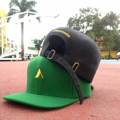 ambassador_sw's tweet photo. SNAPBACK FLAG LOGO 
Black &amp; Green Color
IDR 140K

For order
BBM : 2806183B
Call/Text : 081953734918
Line : Dutta_ace https://t.co/gw4kT6m8Xg