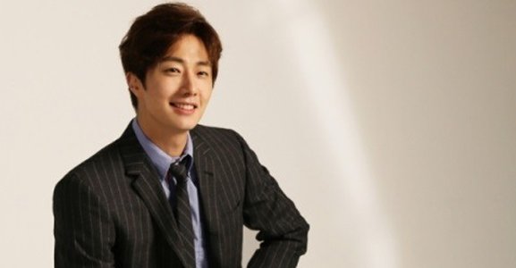 Kpop_Herald's tweet photo. Jung Il-woo becomes face of ‘K-travel Bus’
https://t.co/ivkbOm6VA2
#정일우 #JungIlWoo #KTravelBus #Tourism #Travel https://t.co/9xNjHWxL3Z