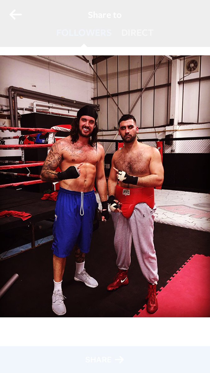 hardhittingibz's tweet photo. some heavy sparring with this beast https://t.co/UGBh4td61s