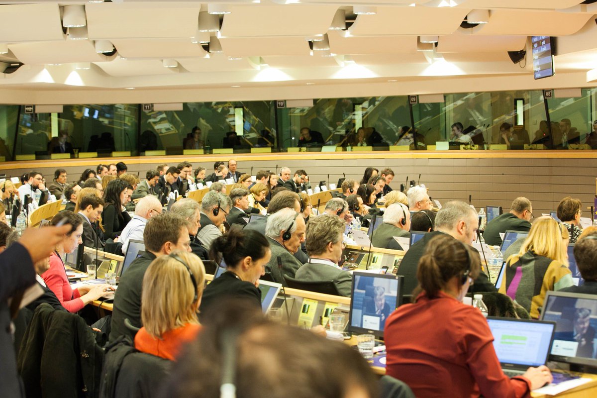 Eurada_RDAs's tweet photo. Proud to be partner of the Final Conference #FP7project #SmartSpec next 12th of May @EU_CoR https://t.co/s80BKbT1Xw https://t.co/FvhtmymHMF