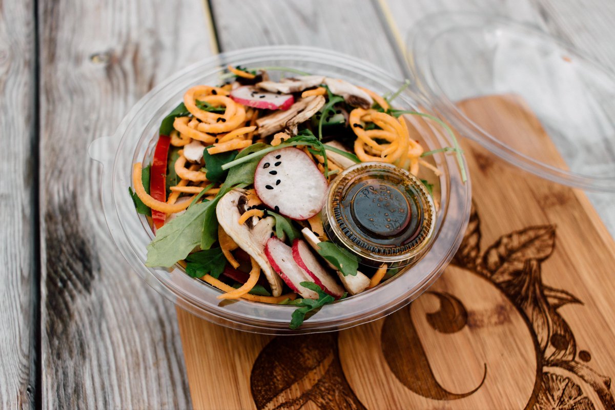 GreengateSquare's tweet photo. Start the week right with a fresh five spice raw noodle salad from @CowherdsVegCafe https://t.co/hfNBdYASzs
