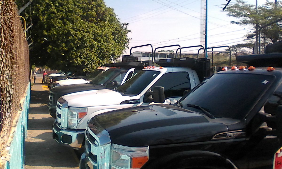 infolar00's tweet photo. #NoSeLoDigasANadie Censo Sunagro para transporte comunal de alimentos en LAR07 @AlmirantaEnLara @Sunagro_Lara https://t.co/omdZqz0Bnw
