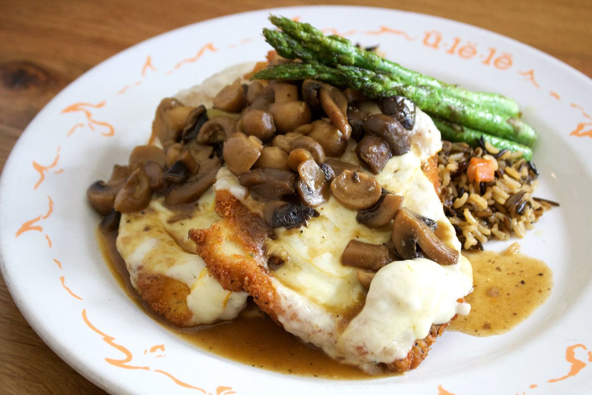 Uleletampa's tweet photo. New dish alert: Muenster Chicken! Check out our lunch &amp; dinner menus: https://t.co/IkS0gGbWOJ @tampabites @nhietampa https://t.co/jzVOTRPaKV