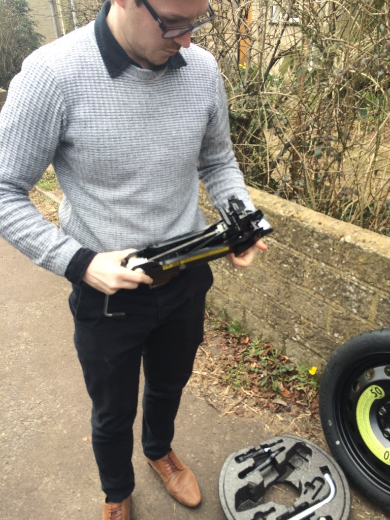 TzaraMarriott's tweet photo. @DanSoGlos enterprise car skills coming in handy 🙈 #flattyre https://t.co/0CLhdS4Faq