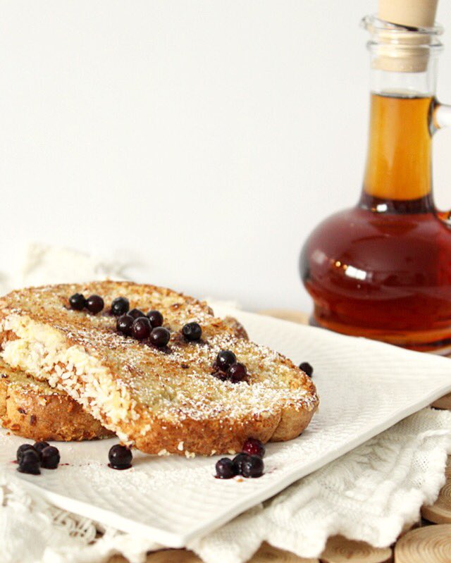 Recette de pains dorés croustillants à la noix de coco et érable dispo sur mon blogue!  @laitNatrel <a href="/stmethode/">St-Méthode</a>