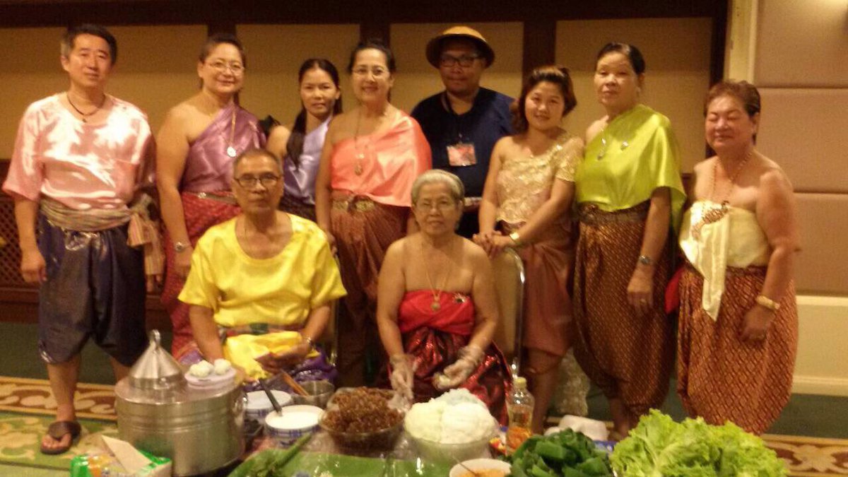 espressobreakk's tweet image. | Travel | Songkran is approaching! #songkran #thailand #bangkok #hotseason