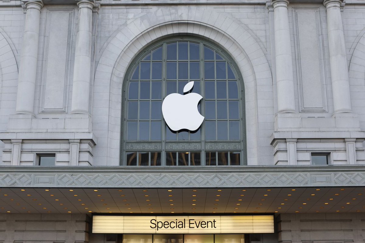 InLondonApps's tweet photo. Apple's iPhone SE announcement: what to expect https://t.co/gXtZ8ONept by @jakek via @verge #mobile #technews https://t.co/Ete9b1yhYo