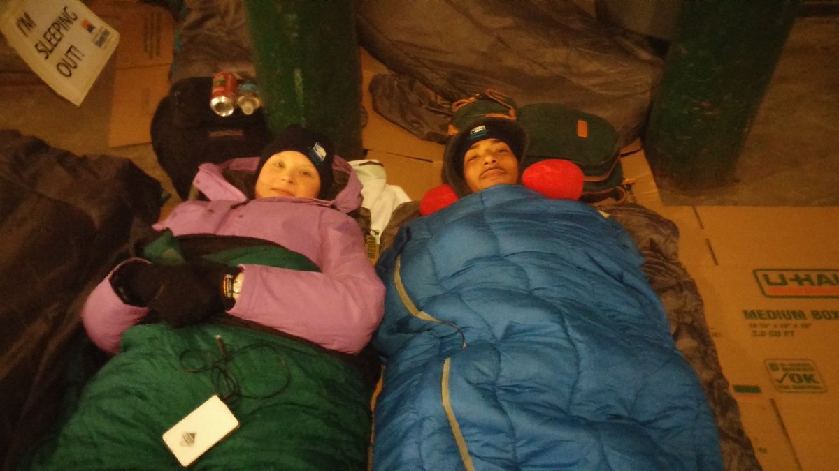 LGtheSE's tweet photo. On Friday, We slept on the street to raise money for the Covenant House to end youth homelessness. https://t.co/Pbt3CWFIGW