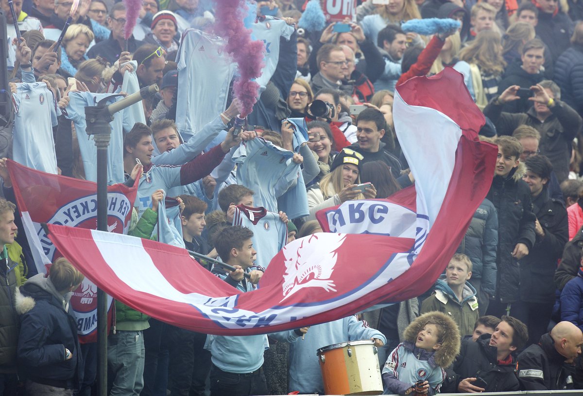 It's #EHL KO16 week at last! Four days to go, find out more about the event here:

ehlhockey.tv/news/its-ehl-k…