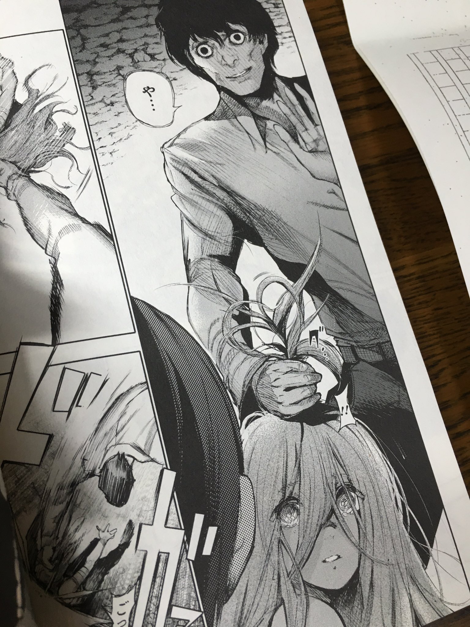 鼻血 Pa Twitter 東京喰種 Re6巻読んだけど 鉢川班にいる穂木あゆむちゃん めちゃめちゃ可愛いんですけど T Co Rlhdf435kh