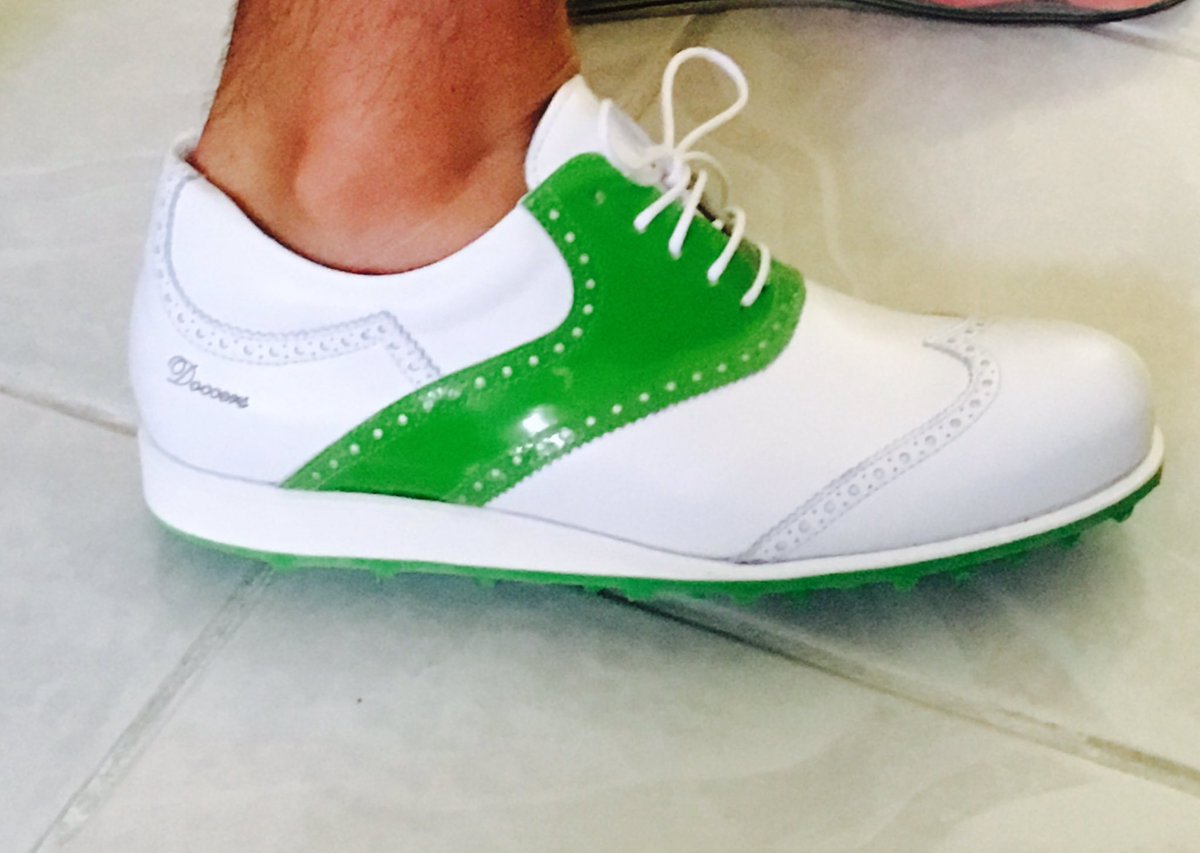 New shoes collected and packed ready to go thanks <a href="/RaimondiGolf/">RaimondiGolfShoes</a> &amp; <a href="/ornellauae/">ornella</a> #newshoes #likesleepers <a href="/MENAGolfTour/">MENA Golf Tour</a>