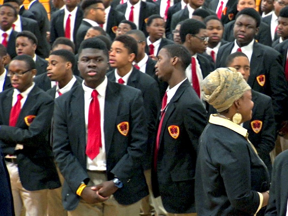 edutopia's tweet photo. How emphasizing respect, responsibility, ritual, &amp; relationships helped this school soar: https://t.co/JgEZe0ClCh. https://t.co/Ld0LDGuaDV
