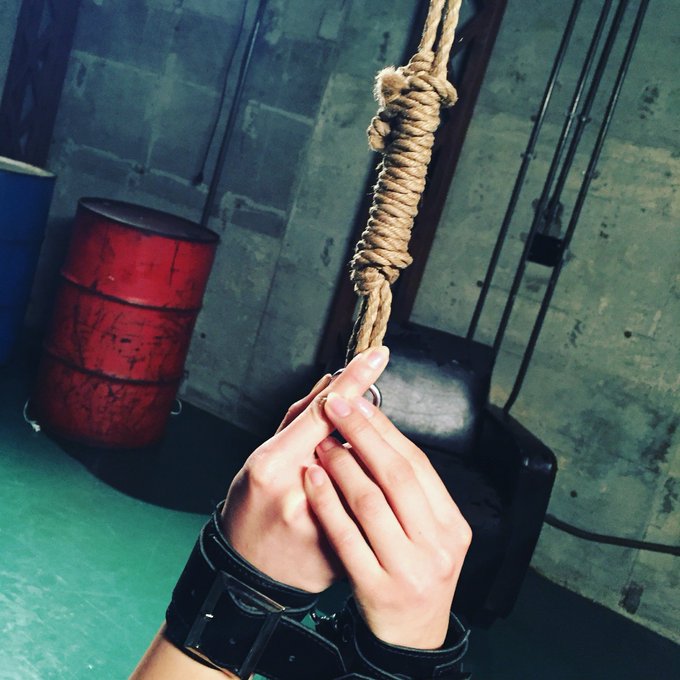 逆に体力的をかなり消耗した作品  1.これが噂の痙攣薬漬け水着モデル(断トツ👏ナチュラルハイ様ごめんなさい😂) 2.先月撮影して頂いた情報解禁前の作品 3.朝から晩まで挿れっぱなしチ○ポ大乱交 巨根デカチンSP  こちらもブログにて