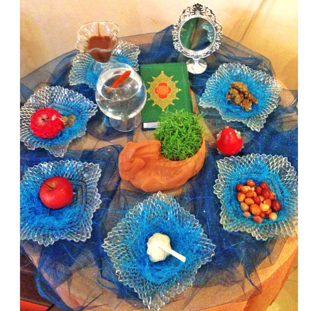 Persian_Empress's tweet photo. Norooz Mobarak <3 Happy Persian New Years #norooz #persianNewYear #nowrouz https://t.co/8ruCimpPIO